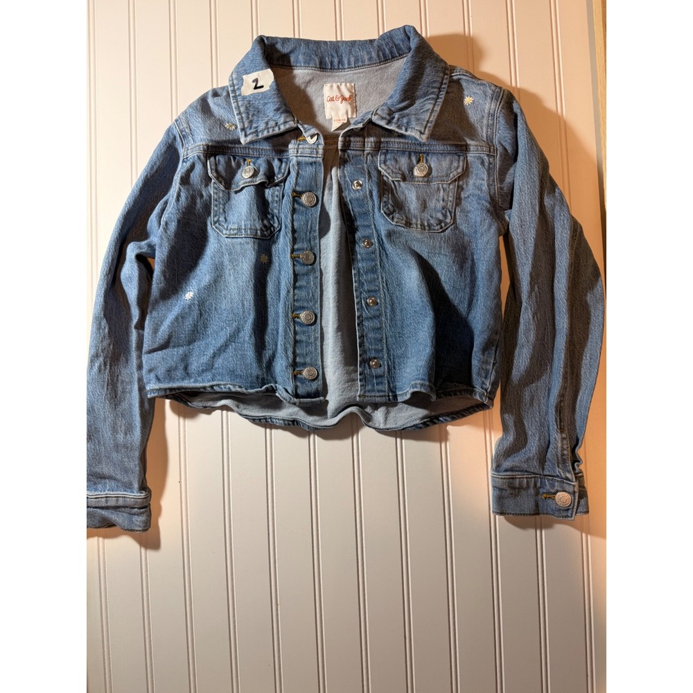 Cat & Jack Girls Denim Trucker Jacket Medium Wash Daisy Floral EmbroideredL 1012